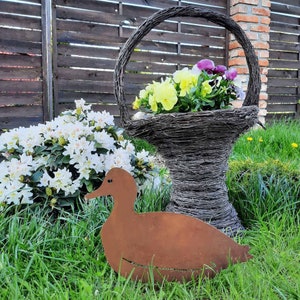 Metal duck garden decor, metal duck garden art, rusty duck sign, metal yard decor, rusty garden decor, animal garden art, duck art