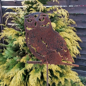 Estaca de jardín de búho de metal, arte de jardín de búho de metal, letrero de jardín oxidado, decoración de patio de metal, decoración de jardín oxidado, estaca de jardín de pájaro oxidado, arte de búho