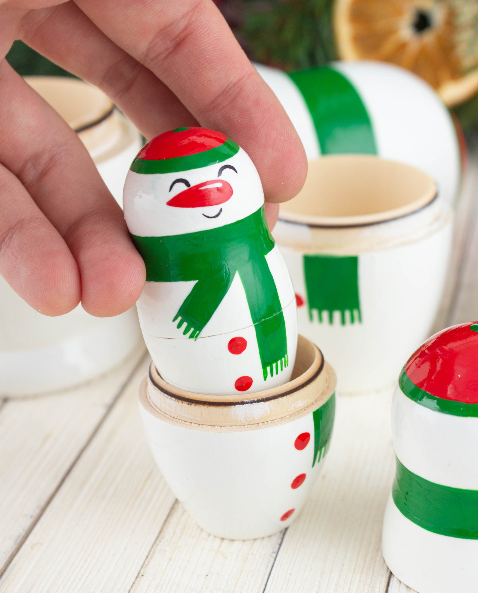 nesting snowman dolls