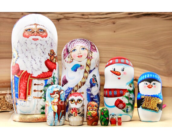santa claus nesting dolls