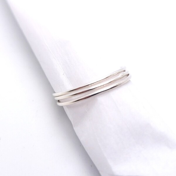 Ultra Slim Ring, Smooth Stacker, Stackable Band, Thin Band, Dainty Ring, Stacking, Minimalist Jewelry, Modern, Sleek, Elegant, Simple, Gift