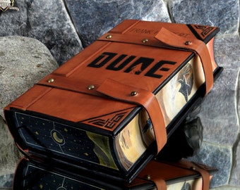 Dune – The Great Dune Trilogy – Frank Herbert – Artistic leather Bookbinding, fore-edge painting + woodenbox