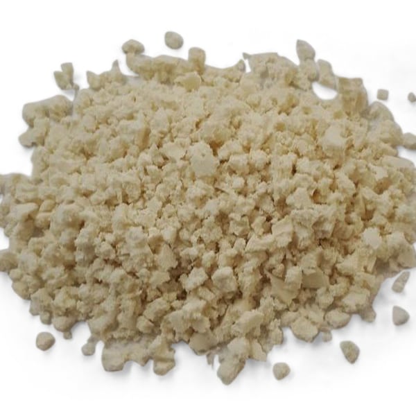 Latex flakes, natural latex flakes from organic farming, loose