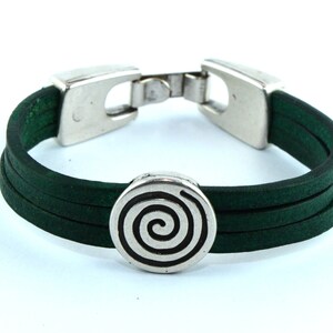 Echtleder Armbänder versilbertes Medaillon Spiral Bild 2