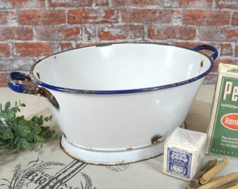 Vintage - tub, zinc tub, washtub, wash tub, planter - shabby chic