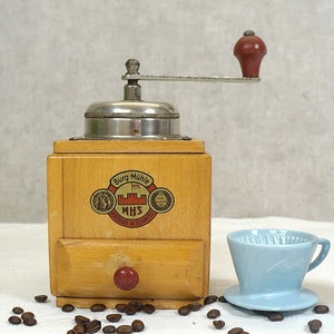 alte Kaffeemühle, Mokkamühle, coffee grinder Burg-Mühle, MHS 40er Jahre Bild 2