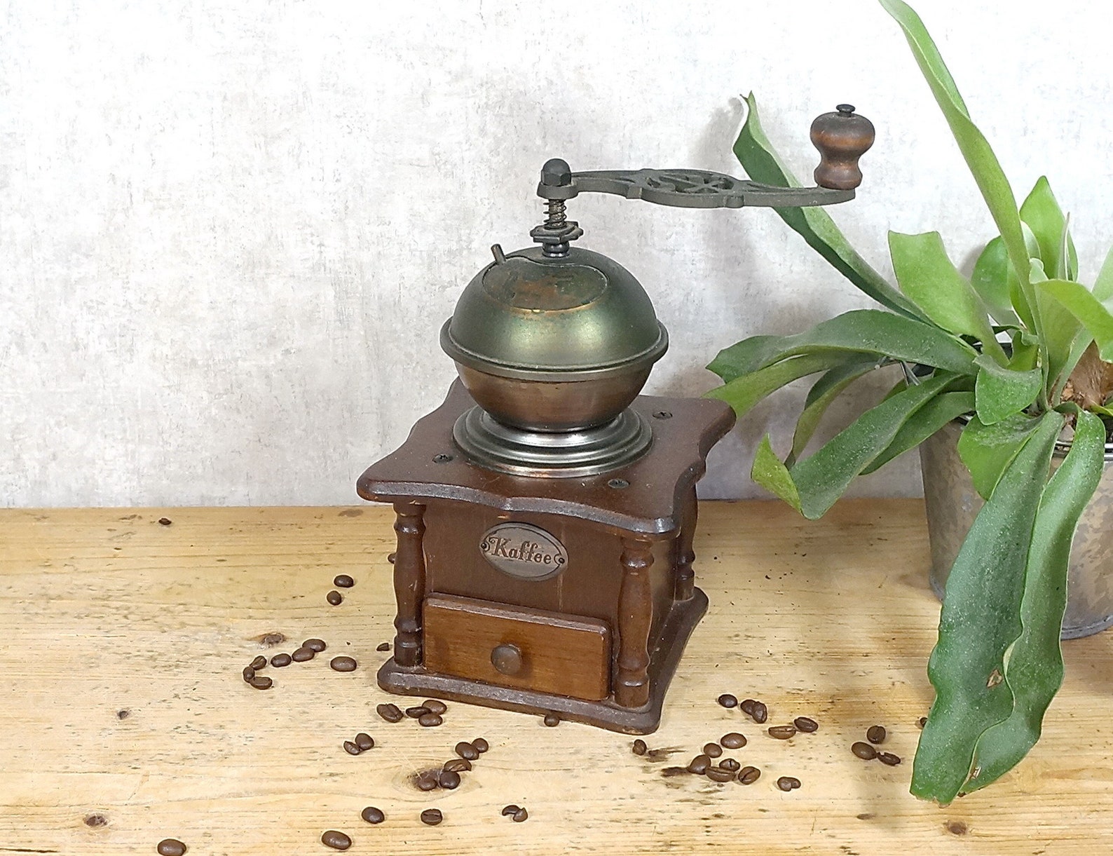 Molinillo de café viejo molino de moca molinillo de café