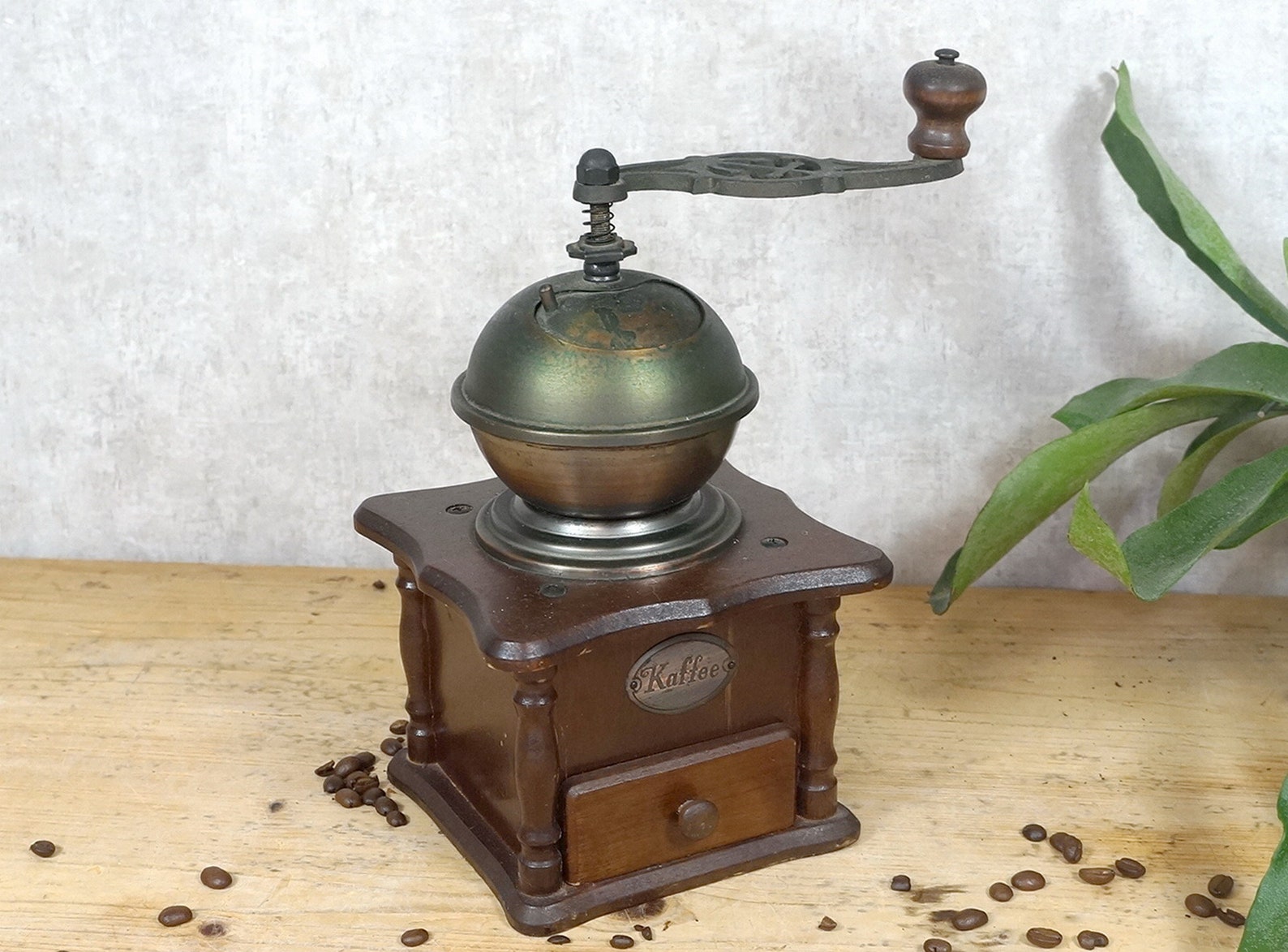 Molinillo de café viejo molino de moca molinillo de café