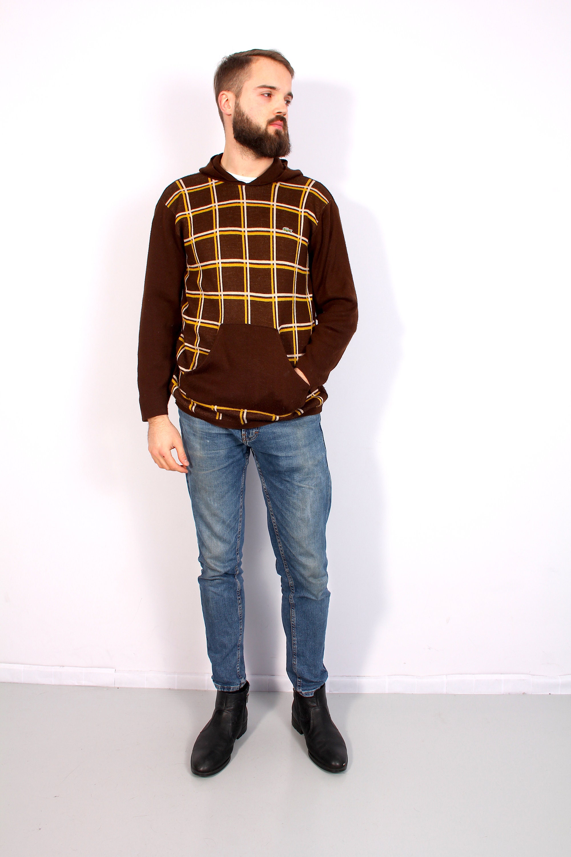 brown and white checkered sweater