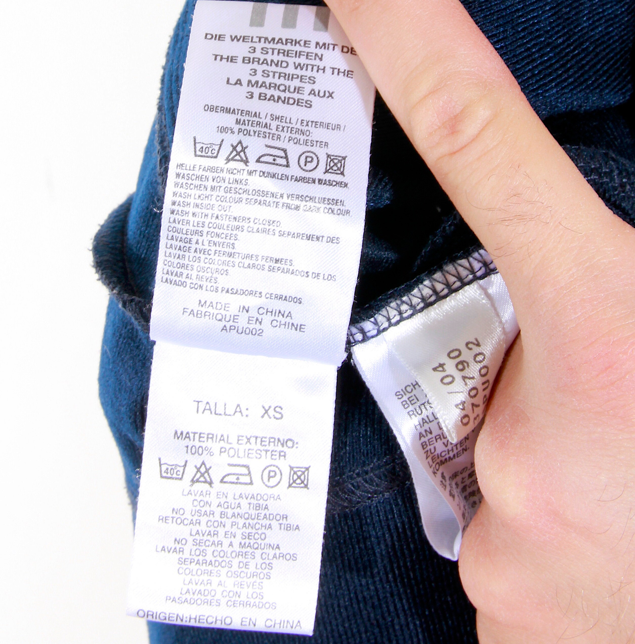 apu002 adidas jacket