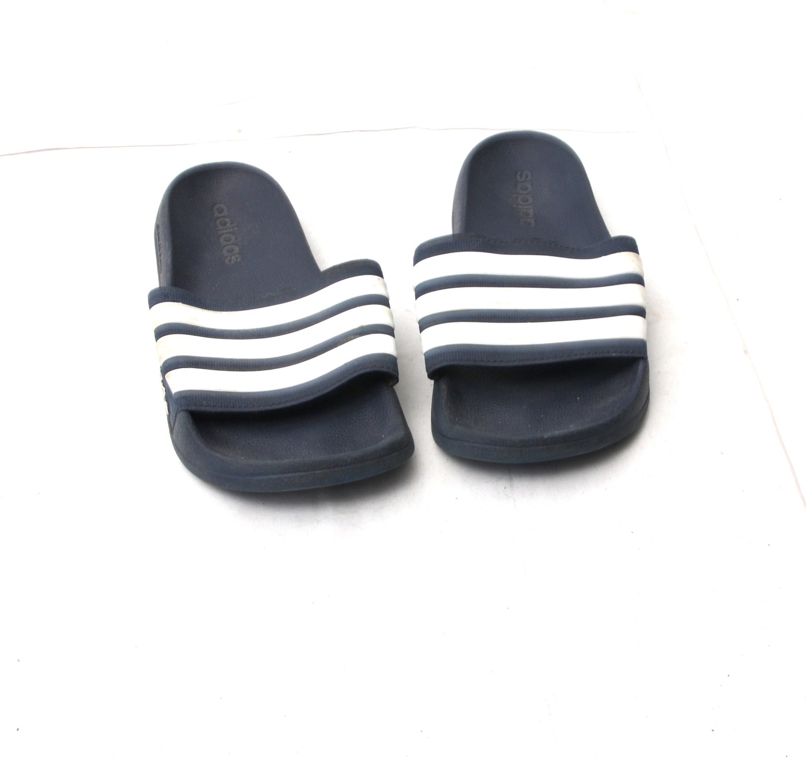 slippers at lowest price