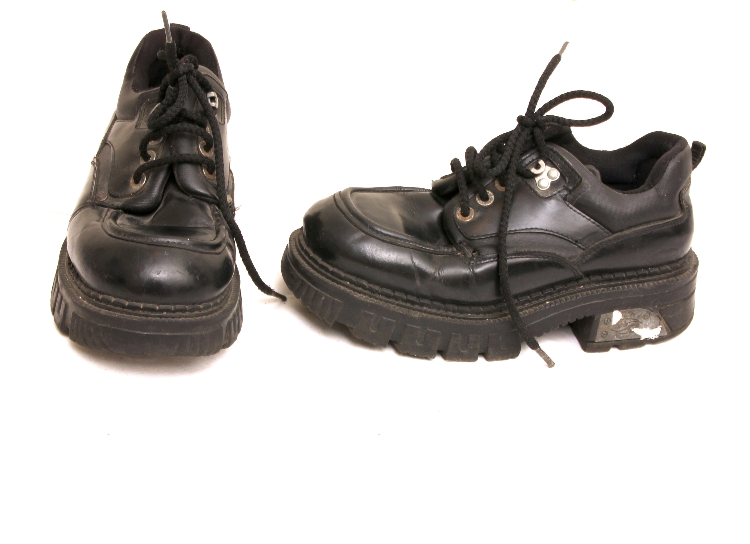 dockers platform shoes