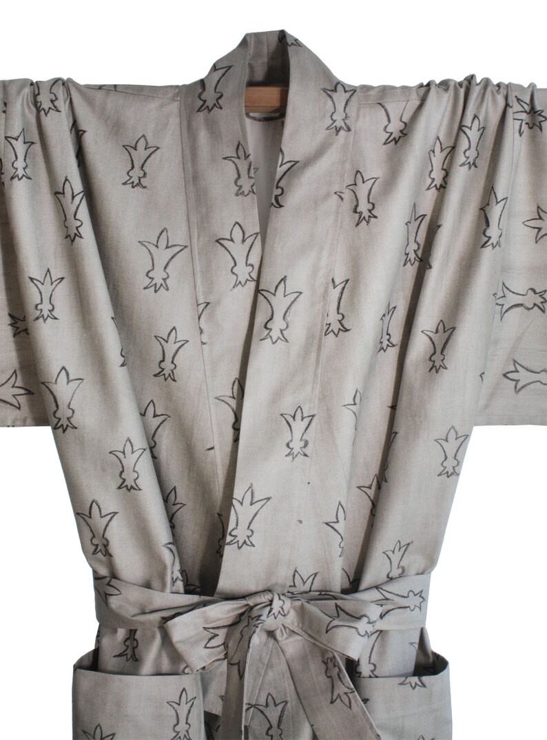 Kimono Lily in Grey Gr L