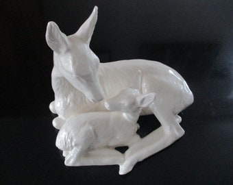 Goebel, deer with fawn, white, cream white, porcelain, porcelain figurine, 35 001-11. W Germany, Figurine