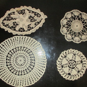 4x, lace blanket, crocheted doilies, doilies, oval, round, handmade, tablecloth, vintage, lace, cotton