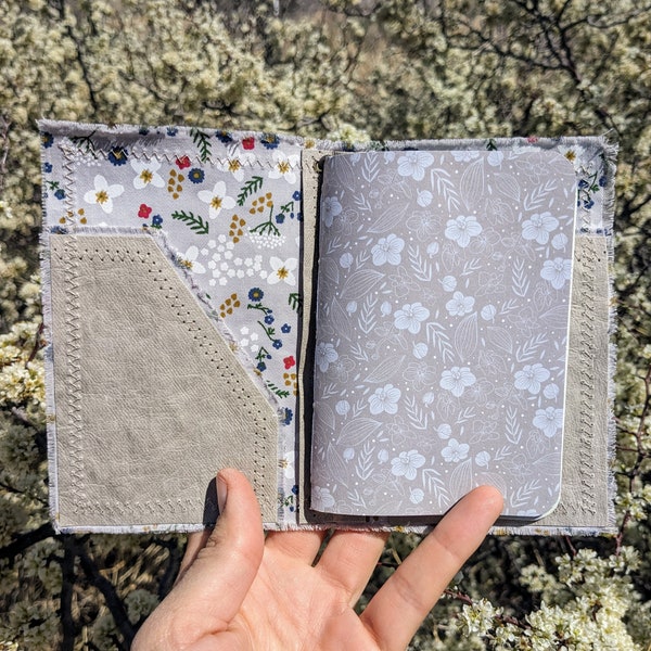 Gray Passport Size Traveler's Notebook Cover & Insert