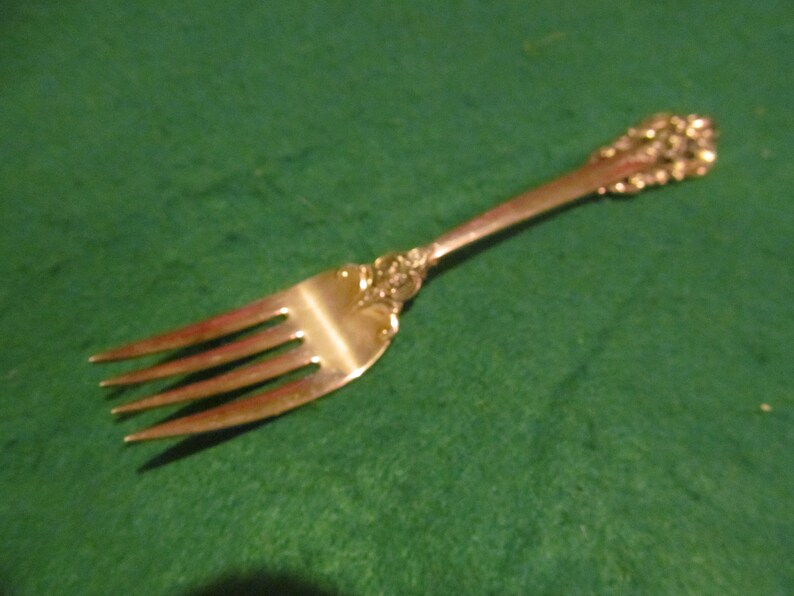 Genuine International Sterling Silver Prelude Dinner Fork Silverware 7 1//4/" Inch