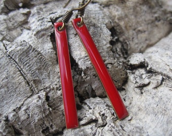 Enamel earrings red rods, cold maille