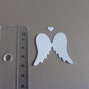 Die cuts, scrapbooking, 10 angel wings with heart, card toppers