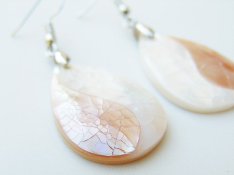 Real Nacre Earrings Penelope Rosy Abalone Teardrop Earring Paua Shell Earring White Mother of Pearl Jewelry Blush Abalone Dangle Earring