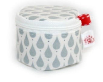 Cotton pad storage for travel, gray teardrop pattern small cosmetic bag