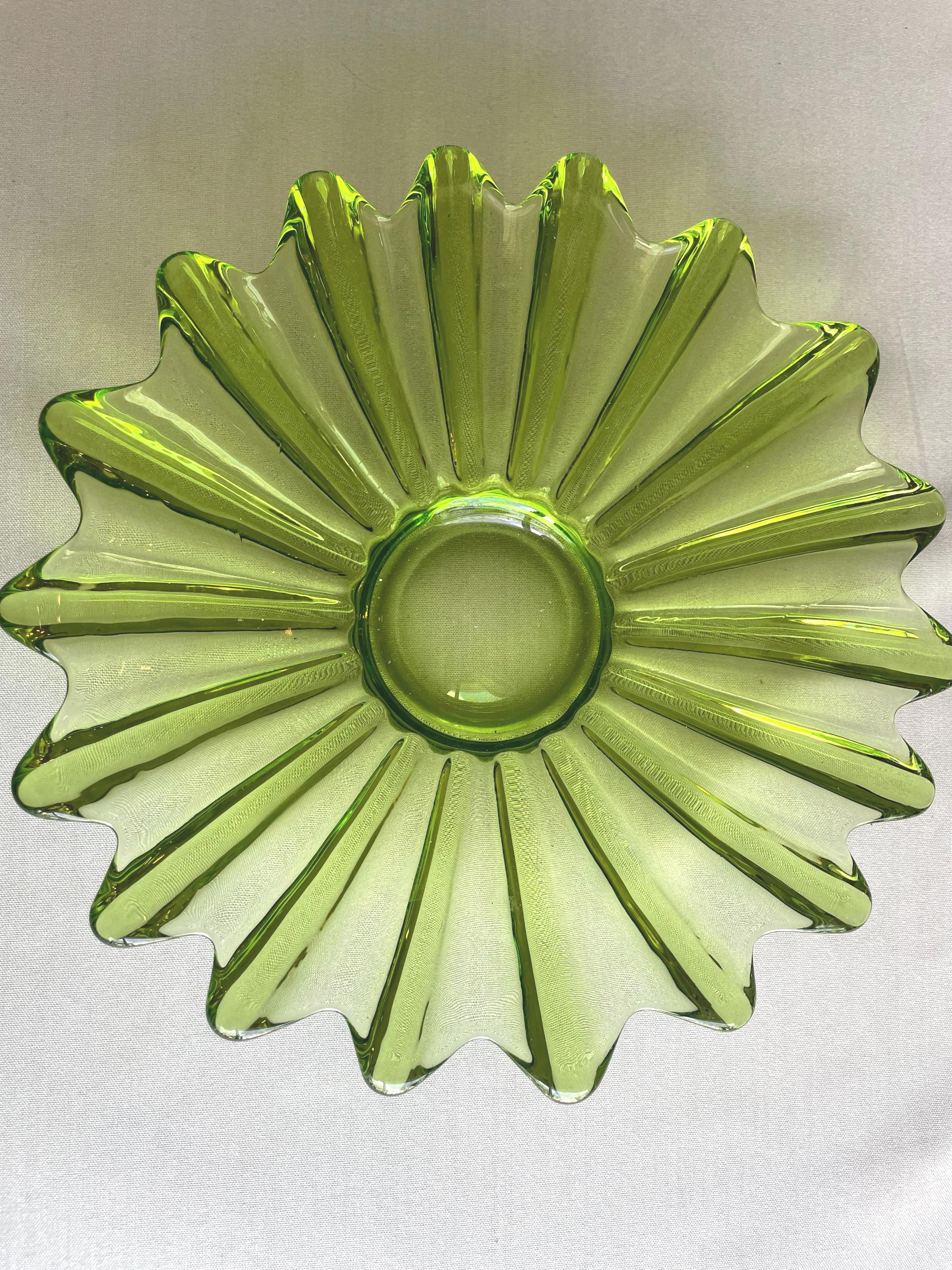 Vintage MCM Federal Glass  Green Flower Petal Bowl Dish 9"