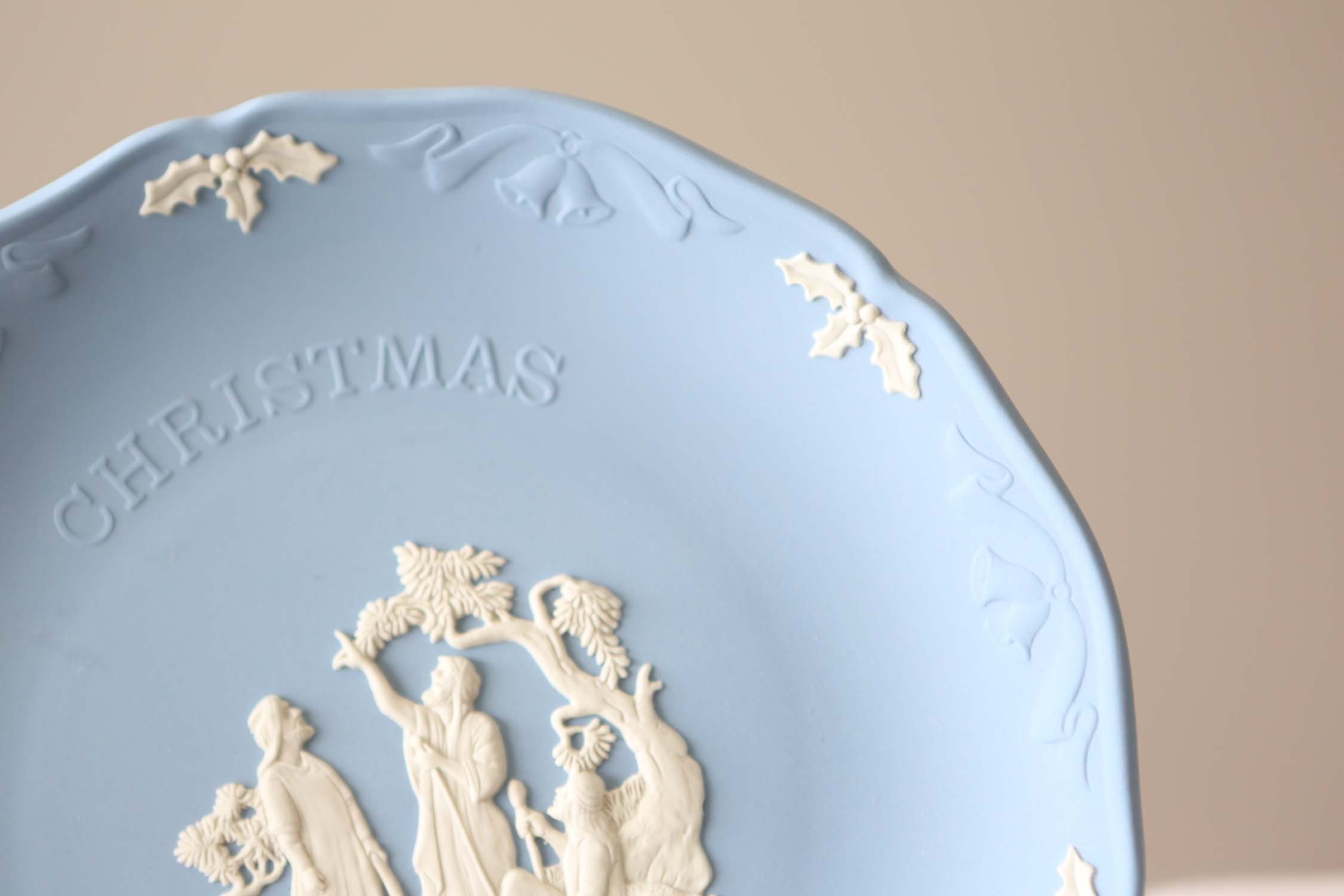 ウェッジウッド 1993 クリスマス プレート、箱入りコレクターズ