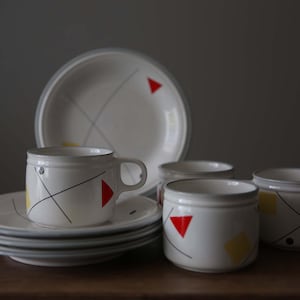 Rare Mikasa Japan Beach Party Cups and Plates Modern Design