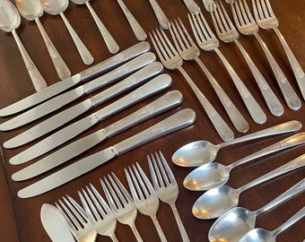 【Holmes & Edwards】 Romance ディナーセット 8名用 Holmes & Edwards】 Romance ディナーセット 8名用