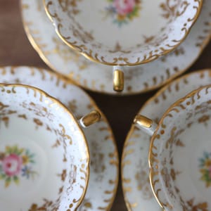 Set of 3 Vintage Portuguese Vista Alegre Porcelain Tea Cups & Saucers Gold White Porcelain Dish Hand-Painted Collectible Cup