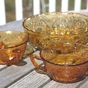Amber Glass Salad/Fruit Bowl and 2 Cream/Fruit Bowls with Handles Vintage Glass Tableware Mid Century