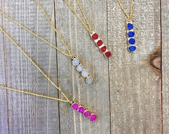 Druzy Pendant Necklace, Elegant Druzy Pendants, Colorful Druzy, Unique circle pendant