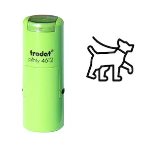 Puede incluir: Sello autoentintado verde con el texto "trodat printy 4612" y un contorno negro de un perro con una correa.