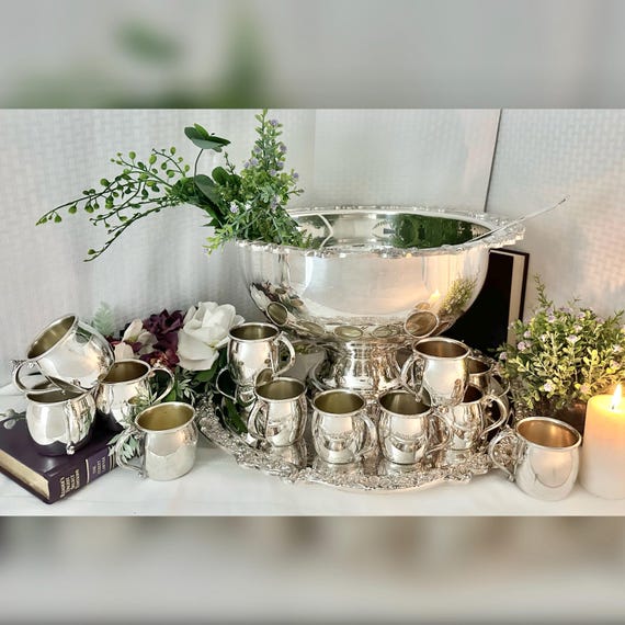 Silver Plated Punch Bowl Set / Vintage Silver Plated Punch Bowl / Rogers Tray, Bowl, 14 Cups, Ladle / Silver Beverage Service. Set - 17 pc