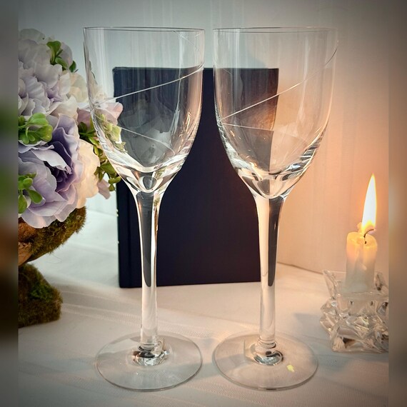 Kosta Boda Line Clear Claret Wine Glasses / Vintage Kosta Boda Blown Glass / Large Claret Wine Glasses / Kosta Boda Swirl Line Wine - 2 Pc