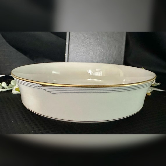 Noritake Golden Cove Vegetable Bowl / Golden Cove 8" Round Vegetable Serving Bowl / Vintage Noritake Gold Trimmed Serving Vegetable Bowl - 1