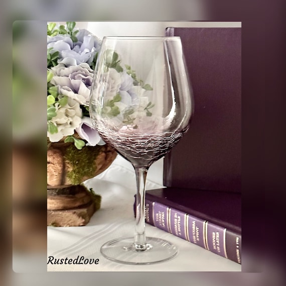 Pier 1 Purple Crackle Wine Glass / Crackle Purple Wine Glass / Pier 1 Purple 18 Oz Wine Glass / Hand Blown Purple Pier 1 Crackle Glass - 1