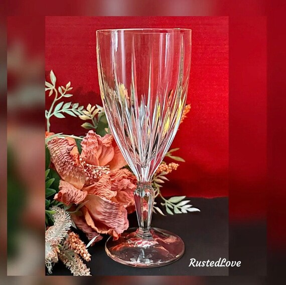 Champagne Flutes Flame d'Amore Mikasa Cut Crystal Wedding Toasting Glasses  - 2
