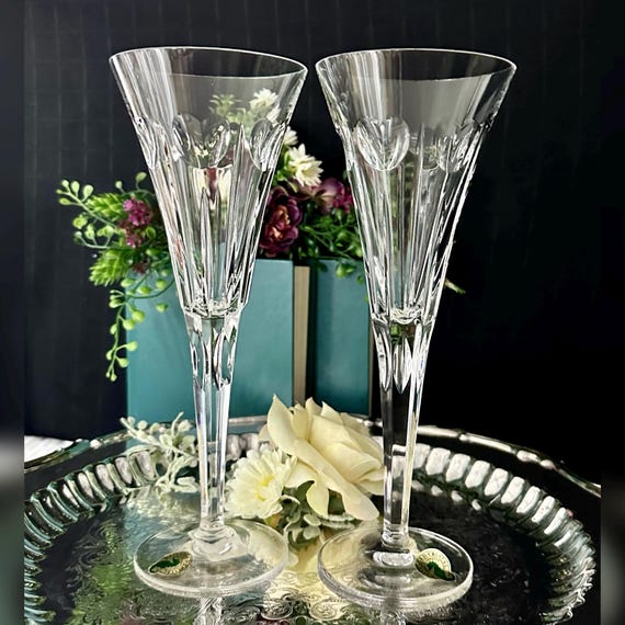 Waterford Love Champagne Glasses / Waterford Crystal Millennium Toasting Flutes / Waterford Wedding Champagne Glasses / Celebration Glasses