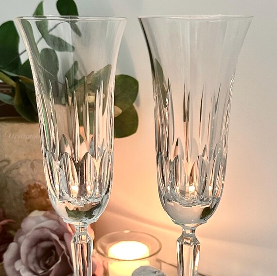Waterford Kelsey Champagne Flutes Platinum Pair Crystal Wedding Toasting Glasses