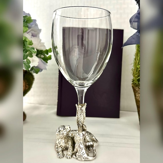 Arthur Court Leopard Wine Glass / Leopard Arthur Court Safari Wine Glass / Vintage Leopard and Cub Glass wine Goblet / Arthur Court Glass 1