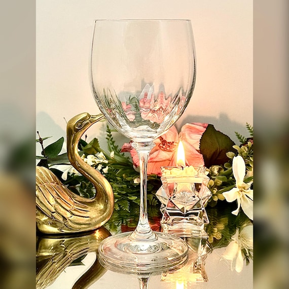 Mikasa Stephanie Water Goblet / Clear Blown Stephanie Glass / Mikasa Vintage Drinkware Water Glass / Discontinued Mikasa Stephanie Water