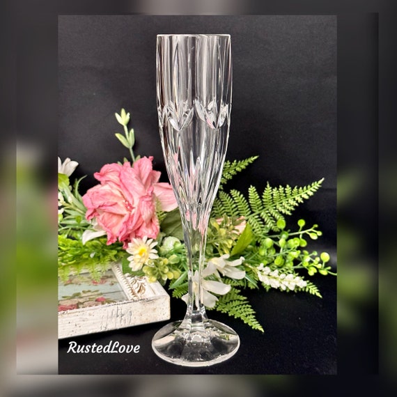 Lenox Embrace Champagne Glass / Vintage Lenox Embrace (Cut) Champagne Flute / Lenox Wedding Champagne Flute / Lenox Toasting Glass - 1