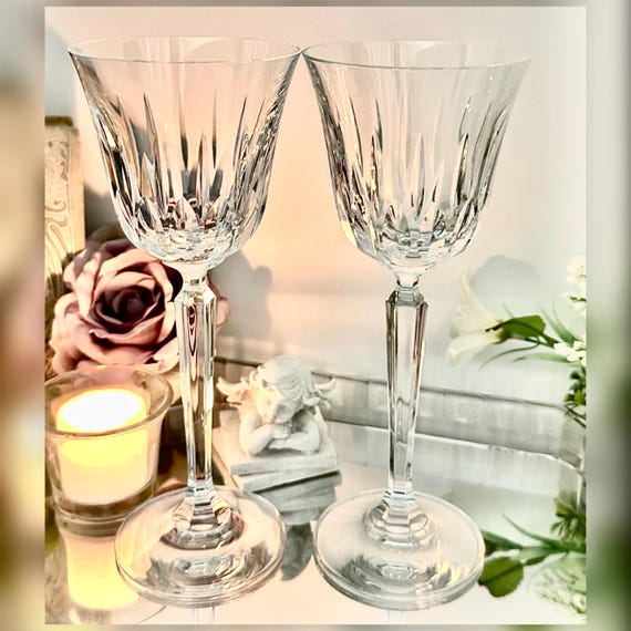 Mikasa Park Avenue Wine Glasses Vintage Blown Glass Pair