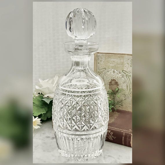 Vintage Waterford Crystal Decanter: Castletown Cut Glass