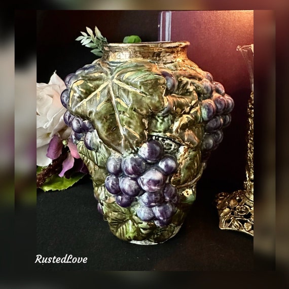 Garland Ceramics Vase / Garland Grapes and Gold Leaves Vase / Ceramic Signed 1955 Vintage Vase / Purple Flower Vase / Vintage Ceramic Vase