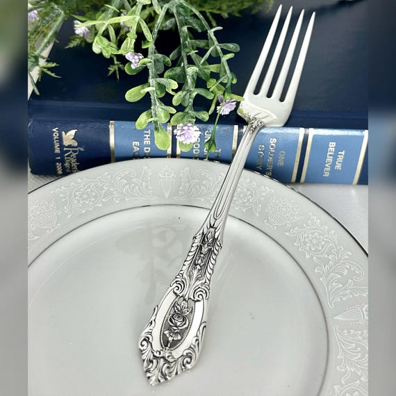 Rose Point Sterling Wallace Dinner Fork/ Vintage Sterling Silver Rose Point / Wallace Rose Point Dinner Fork / Vintage Rose Point Fork