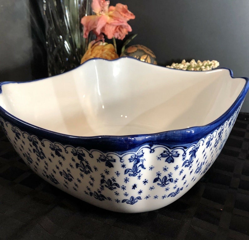 Vintage WCL Blue and White Bowl With Fluer-de-lis Pattern | Etsy