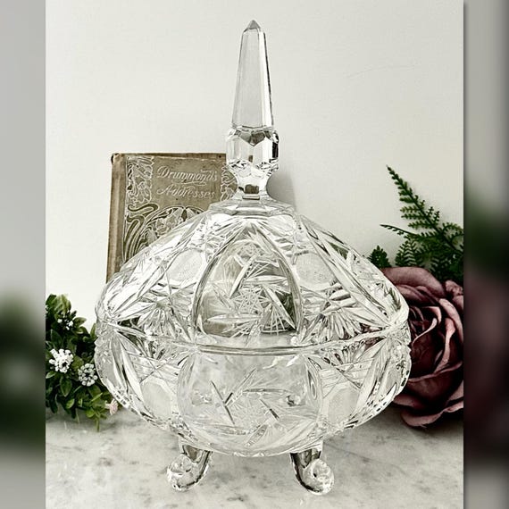 Oval Cut Glass Lidded Candy Bon Bon Trinket Dish Pinwheel Cuts Steeple Finial