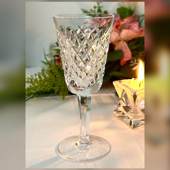 Alana Waterford Crystal Sherry Glass / Vintage Alana Glass Sherry Wine Glass / Waterford Alana Cut Crystal Sherry Glass / 5 1/8" Alana Glass